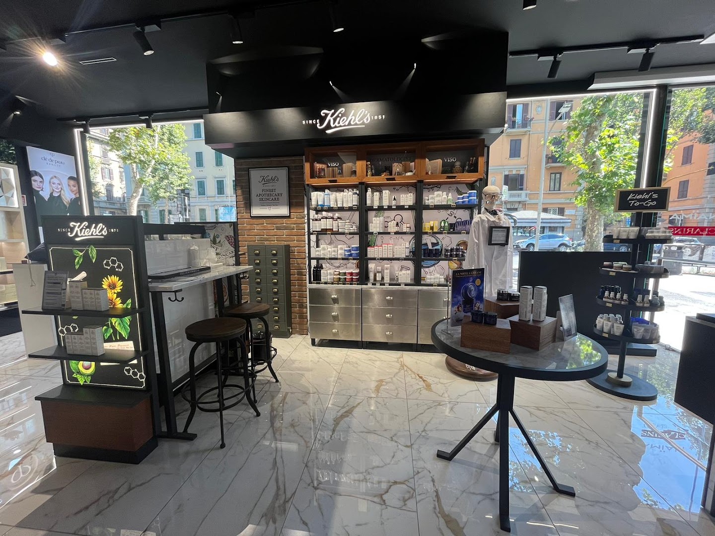 NAIMA Profumerie - Clarins Spa - Parioli · Foto 4