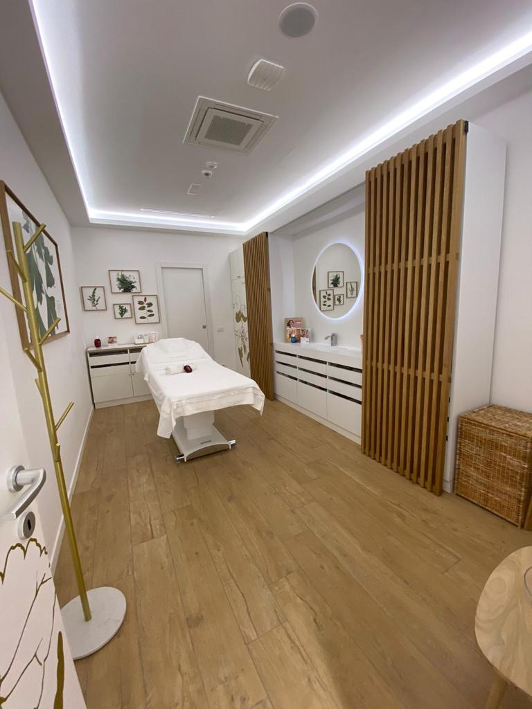 NAIMA Profumerie - Clarins Spa - Parioli · Foto 14