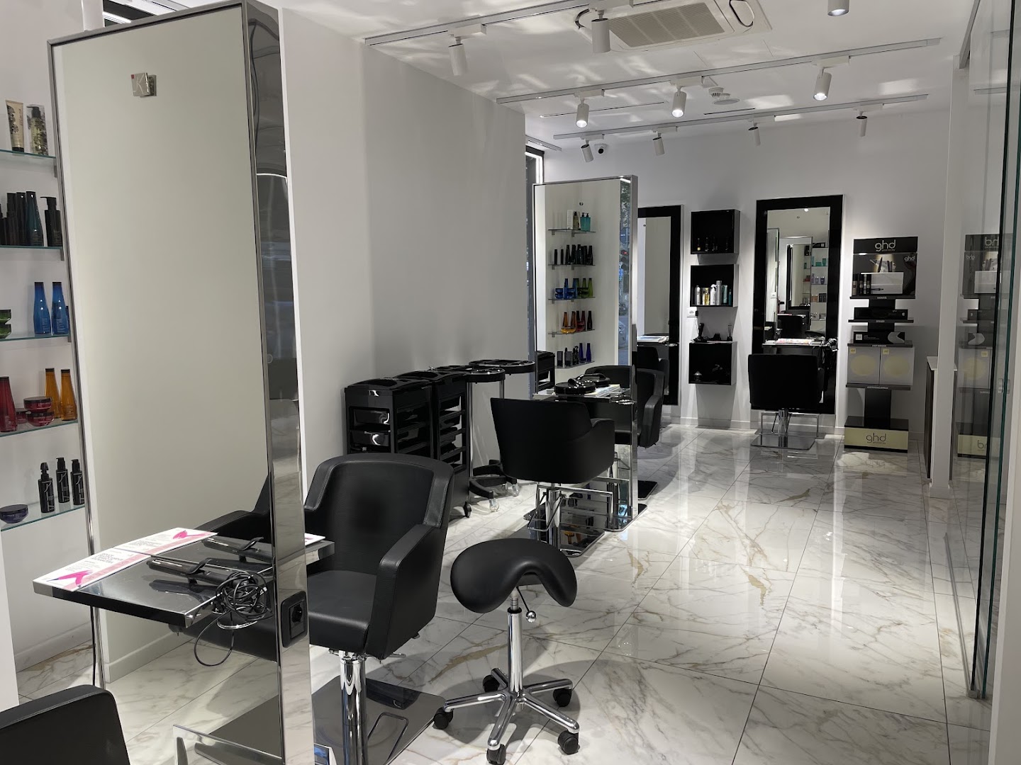 NAIMA Profumerie - Clarins Spa - Parioli · Foto 2